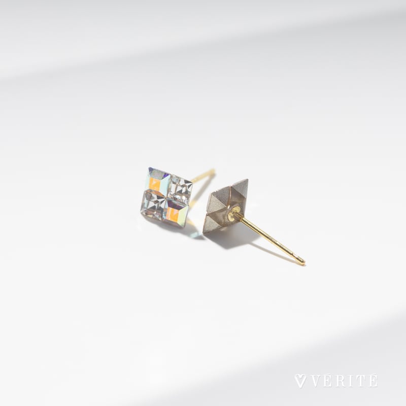 K10YG クリスタルガラス ピアス 921208060593 | VERITEOnline-