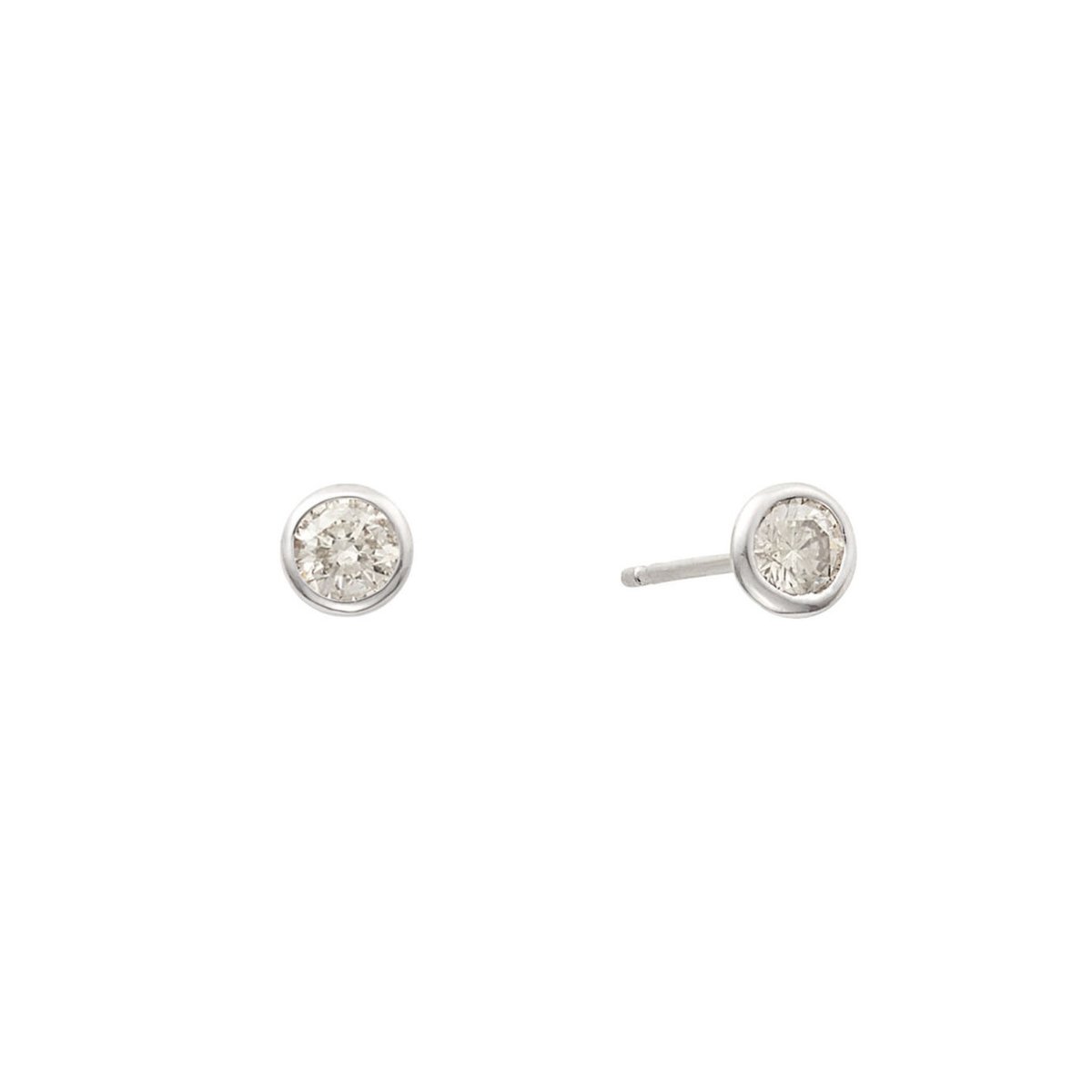 Pt900☆ダイヤモンドピアス☆WEING Pt900☆ダイヤモンドピアス☆WEING PT900 ダイヤモンドピアス