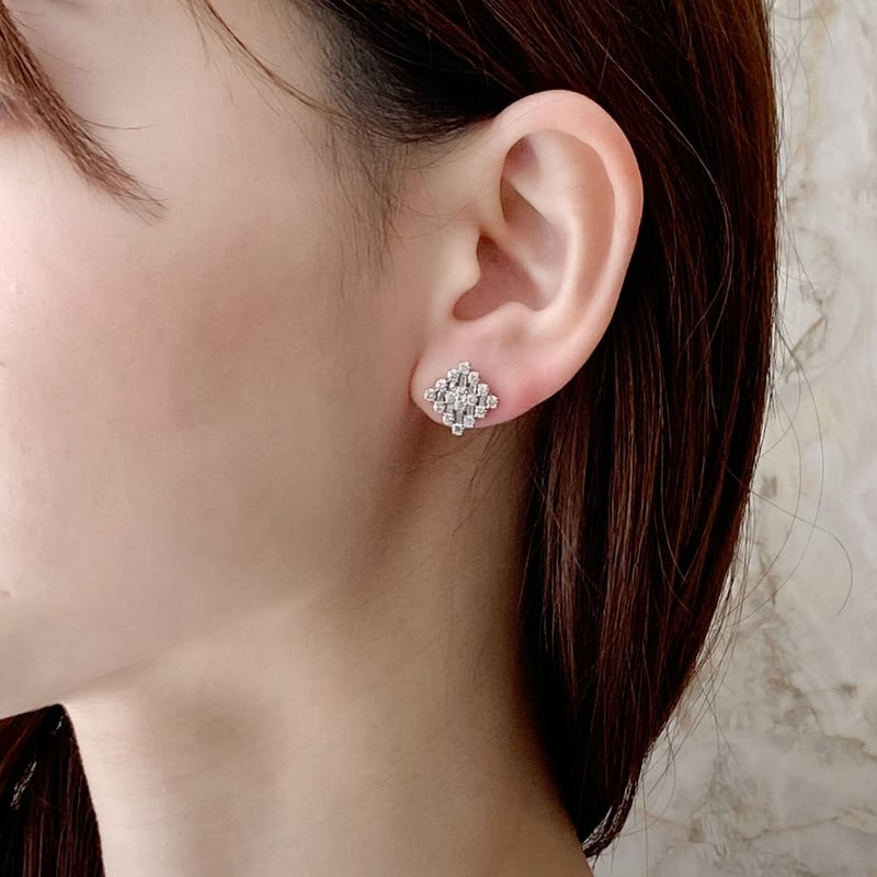 Pt900 ダイヤモンドピアス