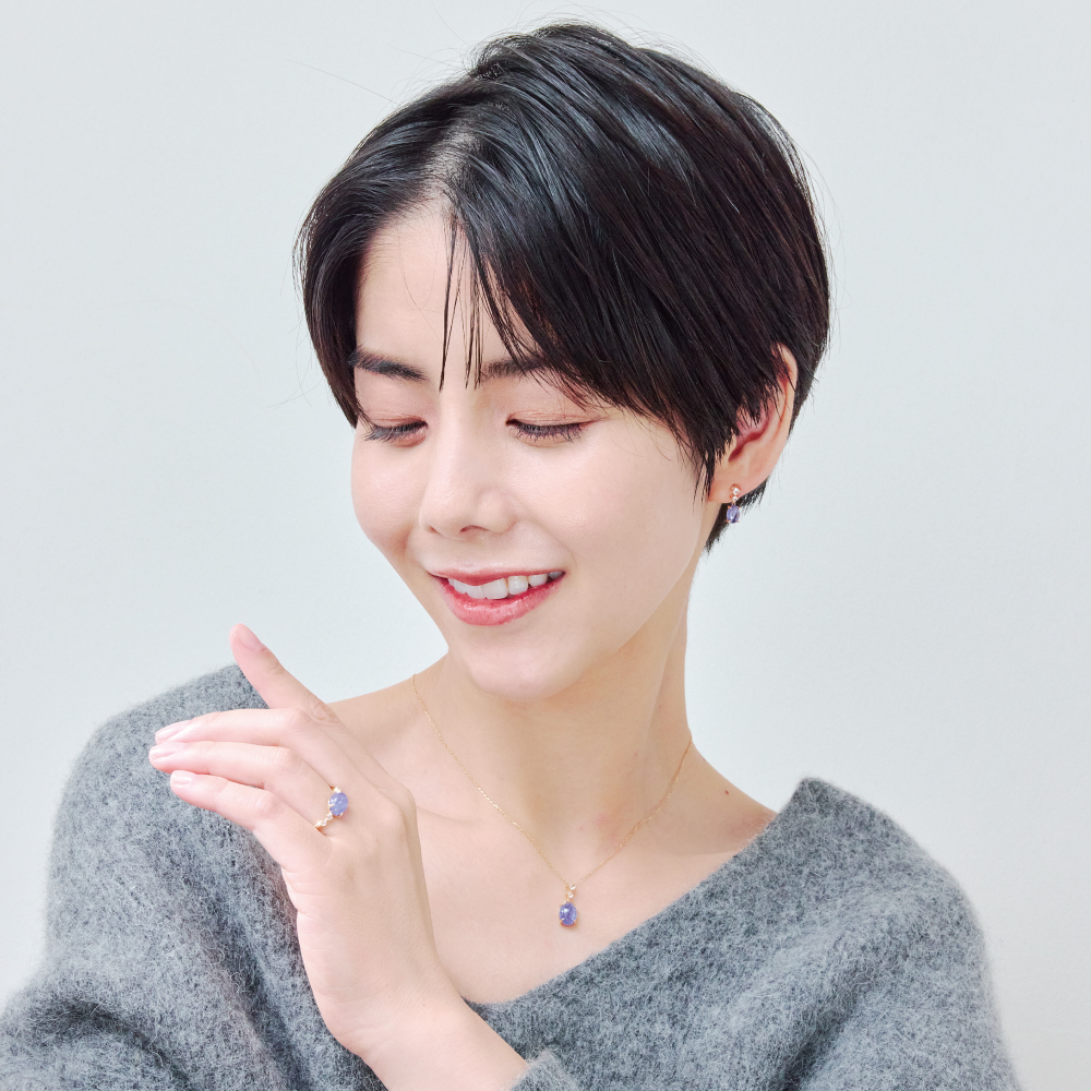 でんちゃん　オパールとタンザナイトのマクラメネックレス 宝石による水差しのネックレス・タンザナイト・オパール