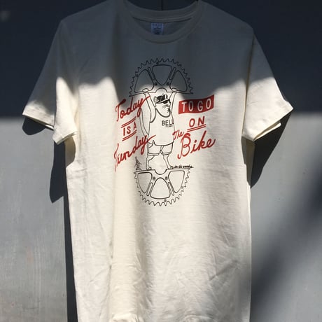 ダンシング猫のTシャツ