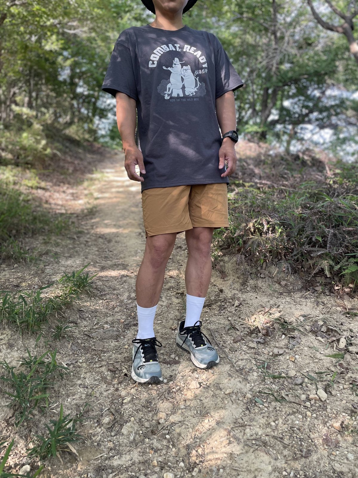 グラとベルのペグダウン〜着心地の良いTシャツ〜ユニセックス | IN THE