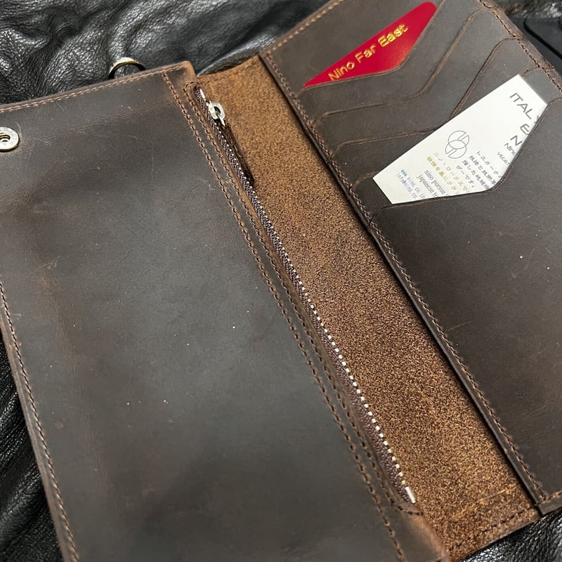 クレイジーホースヴィンテージロングウォレット | 太陽光発電で二酸化