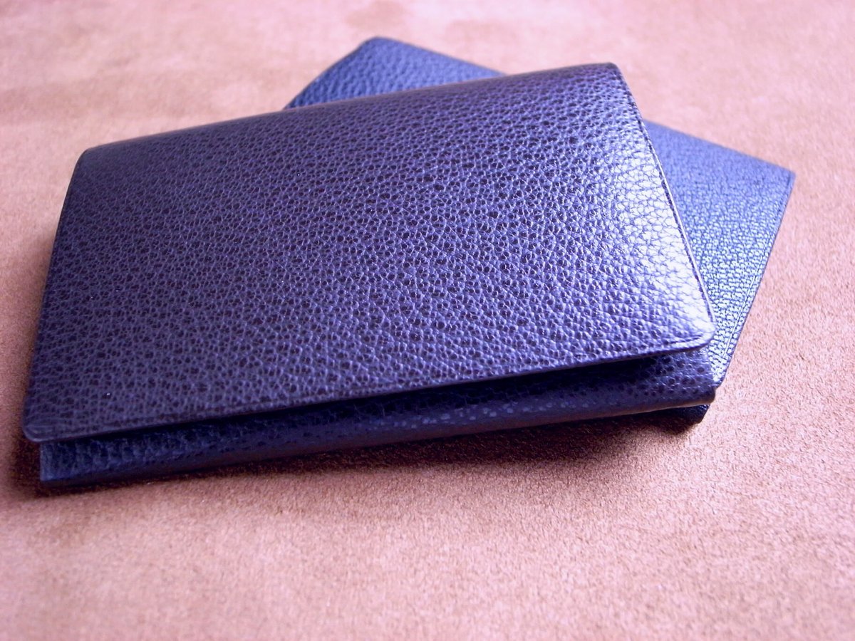 ガンゾ THIN BRIDLE (シンブライドル)通しマチ 名刺入れ ネイビー ガンゾ シンブライドル 通しマチ名刺入れ ネイビー THIN BRIDLE(シン