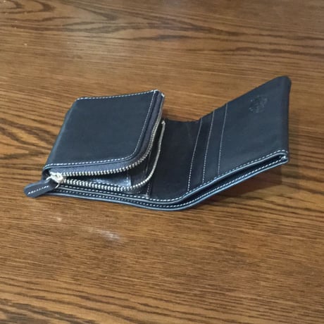 オイルバケッタコンパクトウォレット