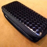 イントレチャートラウンドジップウォレット