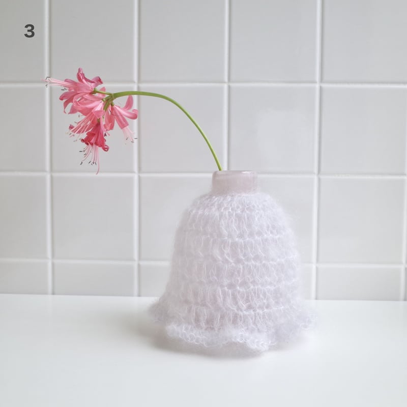 acco by aoyamahütte | mohair flower vase (milk