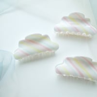 hütte petit  | cloud hairclip
