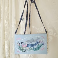 奥見伊代 × あお山ヒュッテ | しかくポシェット「海の中」