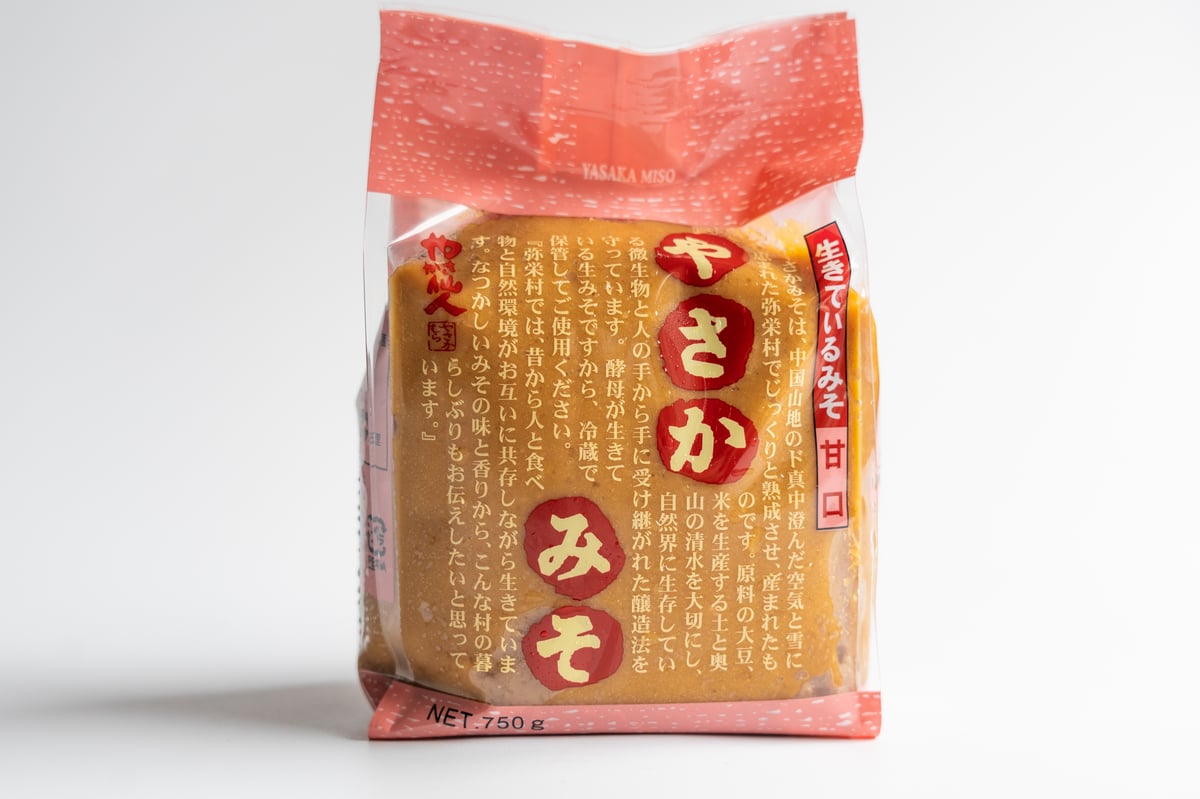 やさか共同農場】やさか味噌 甘口 | FARMAN KITCHEN MARKET