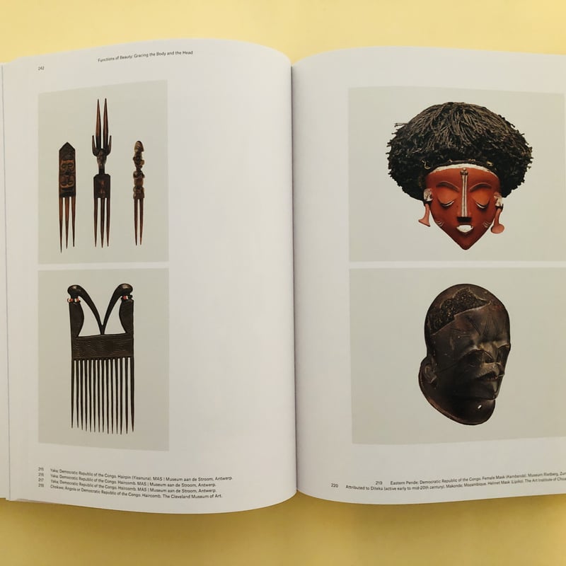 THE LANGUAGE OF BEAUTY IN AFRICAN ART | 誠光社 通信販売