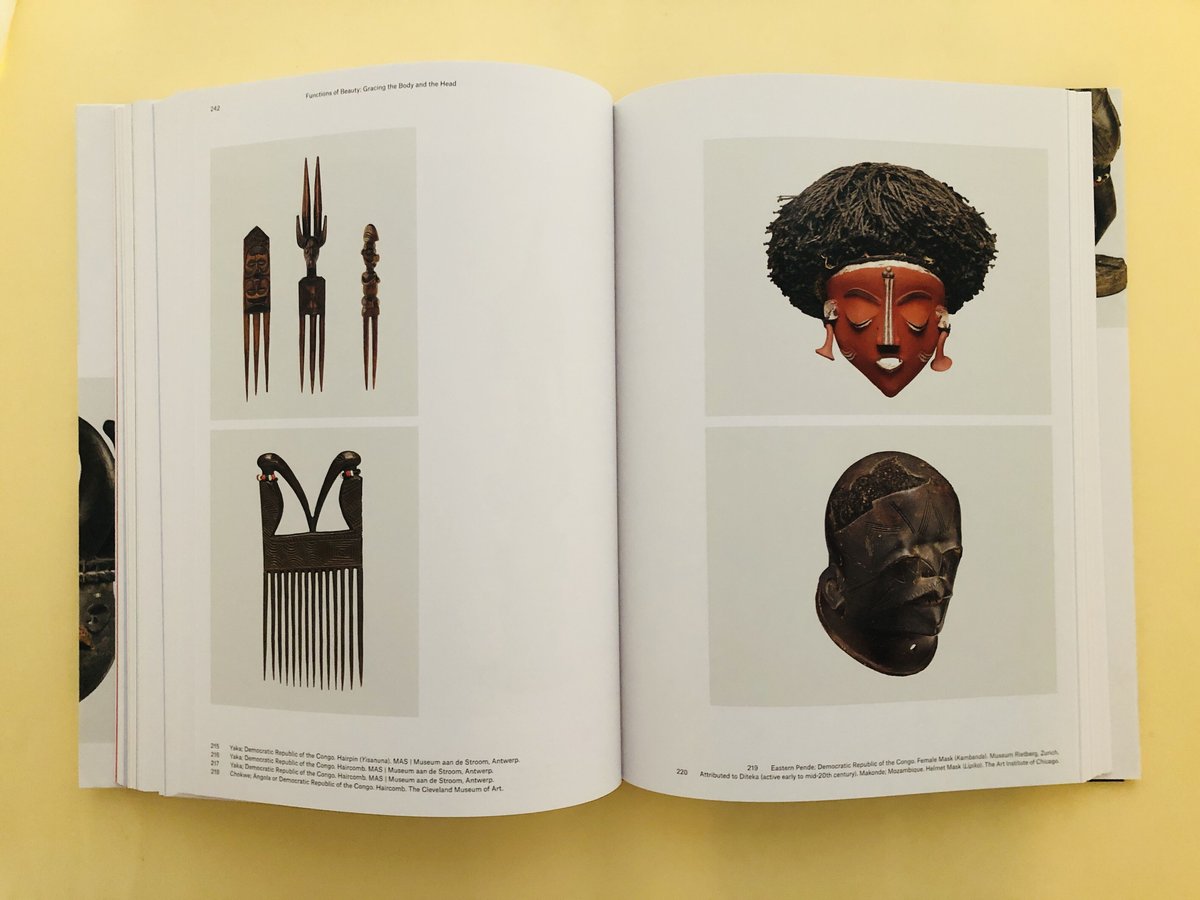 THE LANGUAGE OF BEAUTY IN AFRICAN ART | 誠光社 通信販売