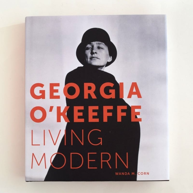 GEORGIA O'KEEFFE LIVING MODERN | 誠光社 通信販売