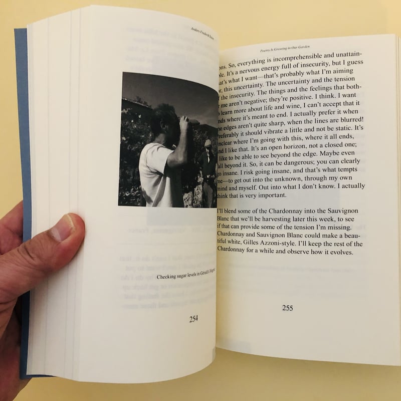 「Poetry Is Growing in Our Garden」ワイン関連本 Poetry Is Growing in Our Garden」ワイン関連本 Poetry Is