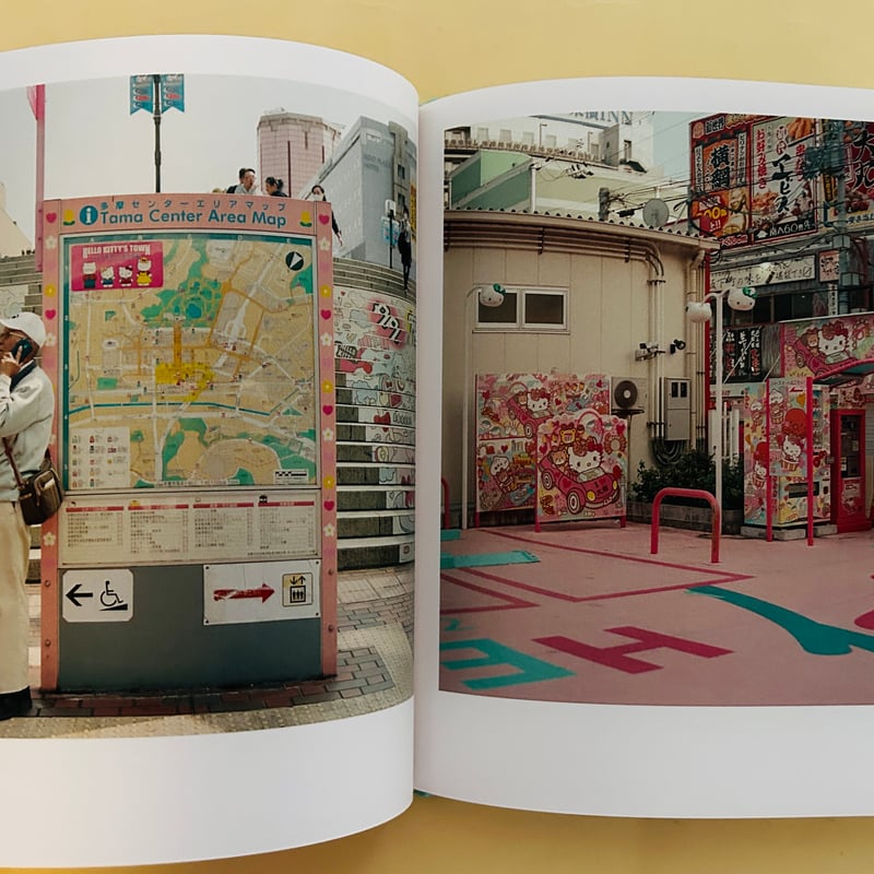 Paul Hiller「HappySad Souvenirs」写真集　遊園地　街 再入荷】HappySad Souvenirs - BOOK AND SONS オンラインストア