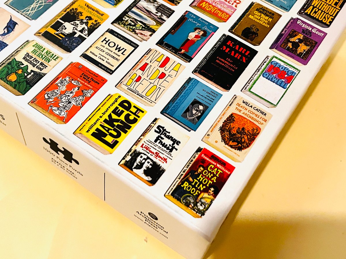 Classic Paperbacks 1000 Piece Puzzle | 誠光社 通信販売