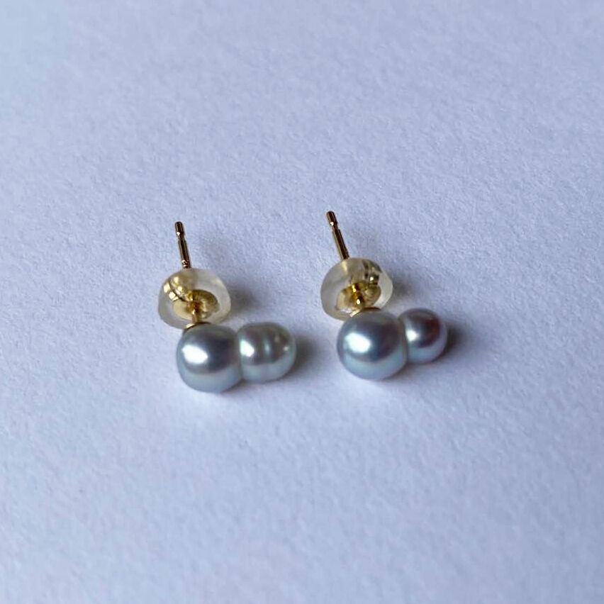 お値下げウィークエンドweakendパールピアス　深海ちゃん　あこやピアス　双子 お値下げウィークエンドweakendパールピアス深海ちゃんあこや