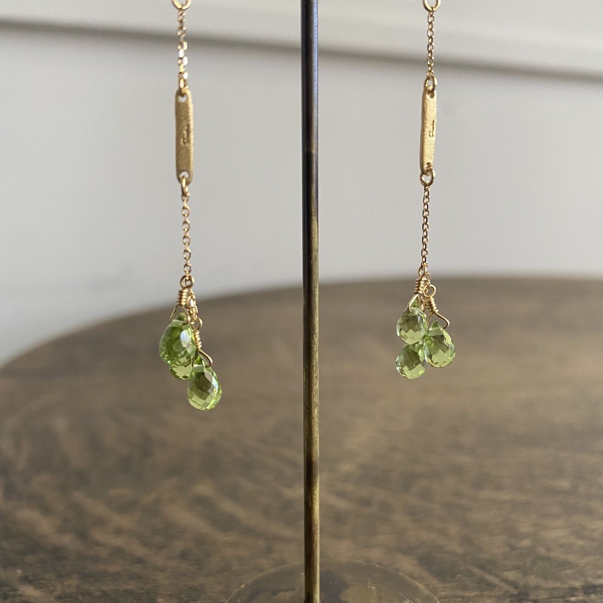 ペリドットのロングピアス｜K18YG｜SNP-148PE-LO | KAZOKU JEWELLERY