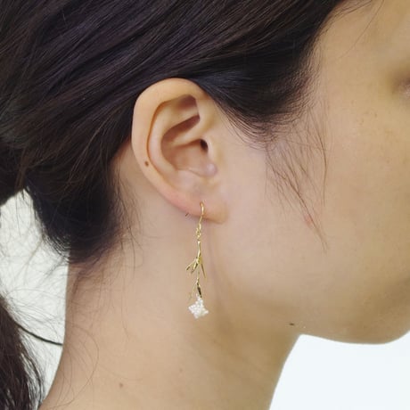 "Rice flower pierced" small