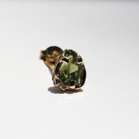 moss pierce サファイア