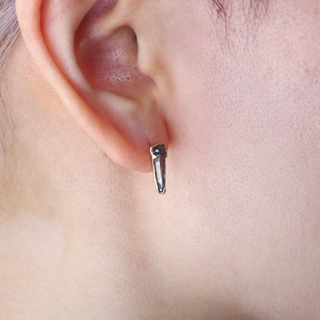 moss pierce  サファイア原石