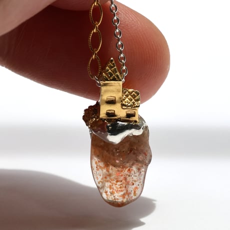 "roca necklace gold" レインボーラティスサンストーン