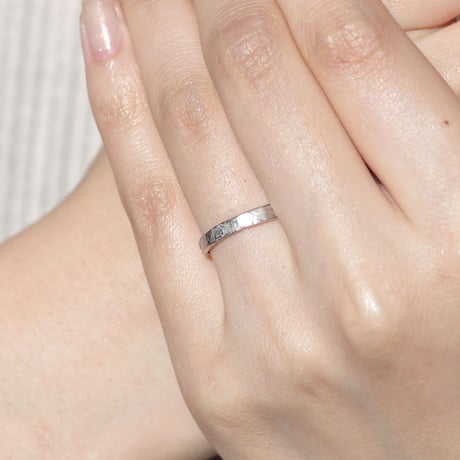 Bridal ring "trace"