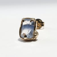 moss pierce デュモルティエライトインクォーツ
