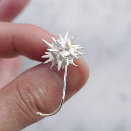 "SEED" モミジバフウ ピアス