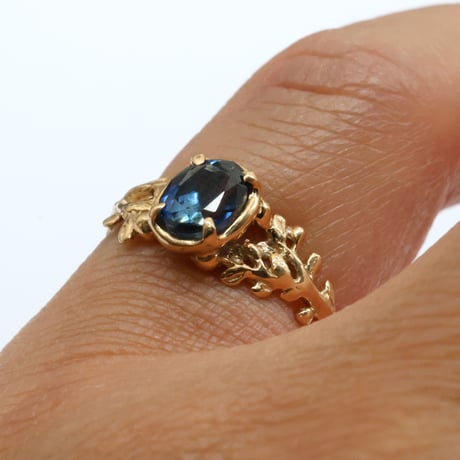 wreath ring カイヤナイト