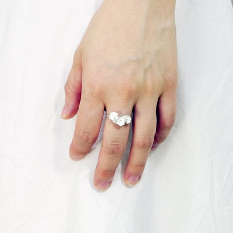 "poppy ring" wh