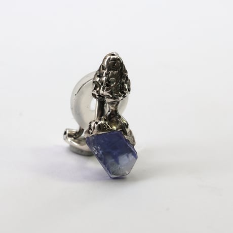 "roca earring sv" タンザナイト