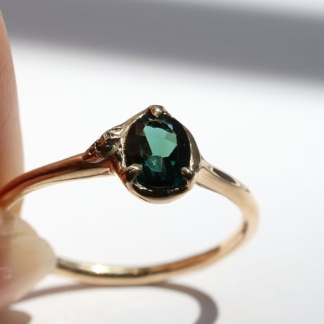 moss ring ラズライト