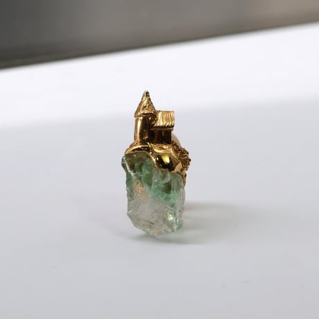 "roca earring gold"  コロンビアフローライト