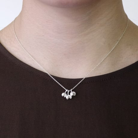"Kasho (Sichuan pepper) necklace"  sv