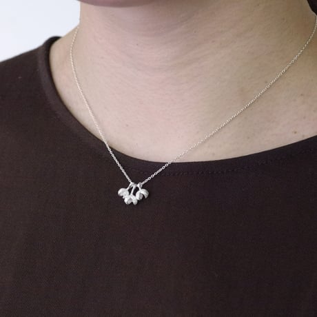 "Kasho (Sichuan pepper) necklace"  sv