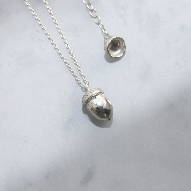 未使用　Fillyjonk　フィリフヨンカ　シルバー　ネックレス　ローズ　薔薇 未使用 Fillyjonk フィリフヨンカ シルバー ネックレス ローズ