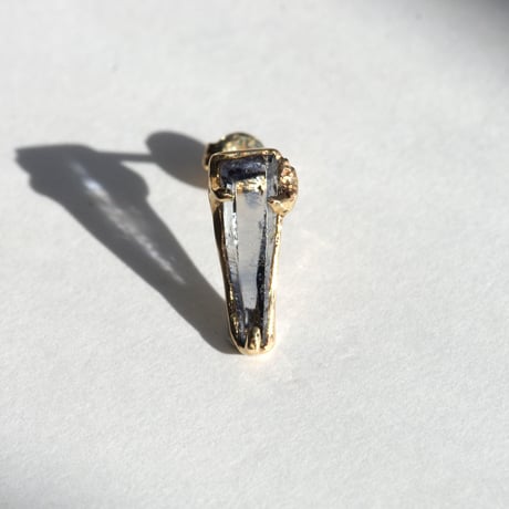 moss pierce  サファイア原石