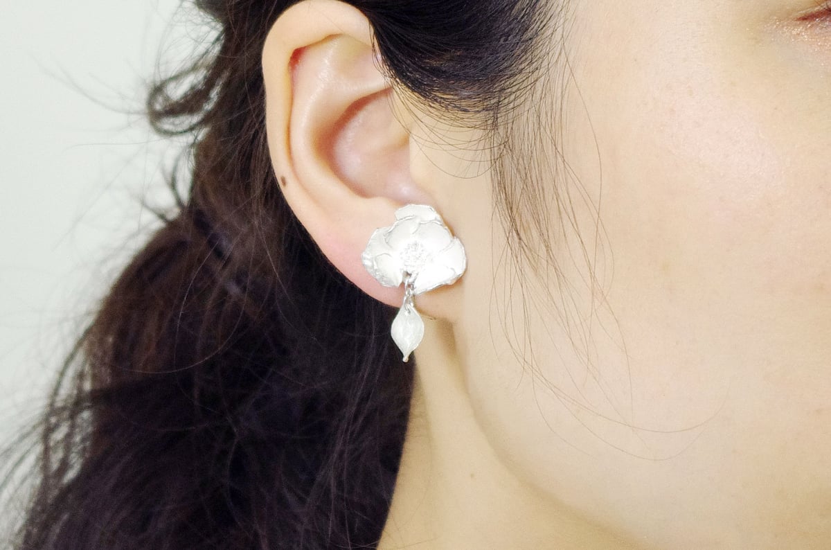 silver moon earring