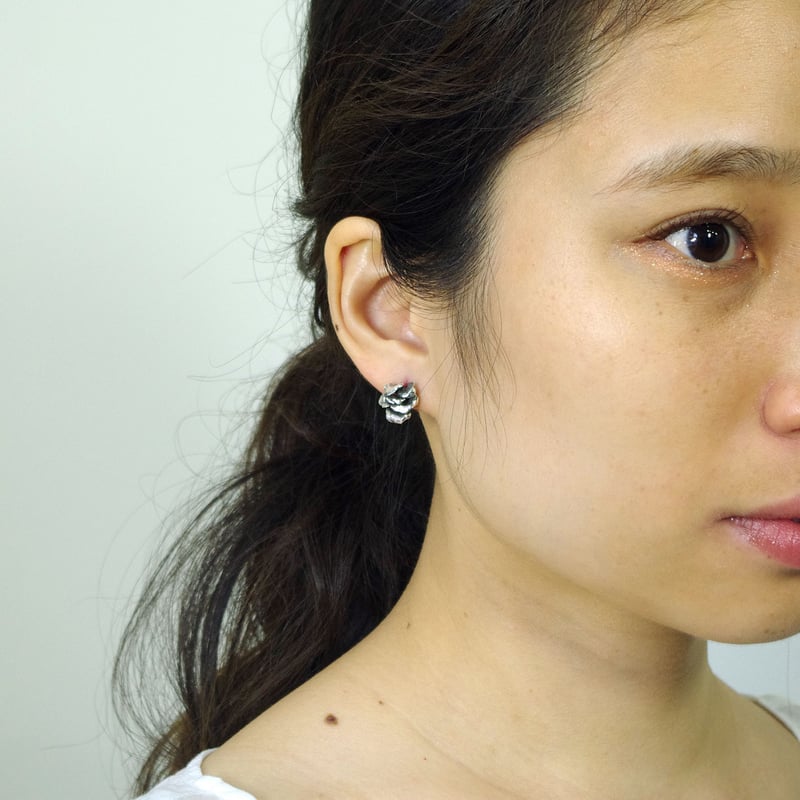 ご予約品】 Fillyjonk ブルーカルセドニーrocaピアス