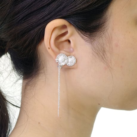 "Harujion earring" 12分咲き wh