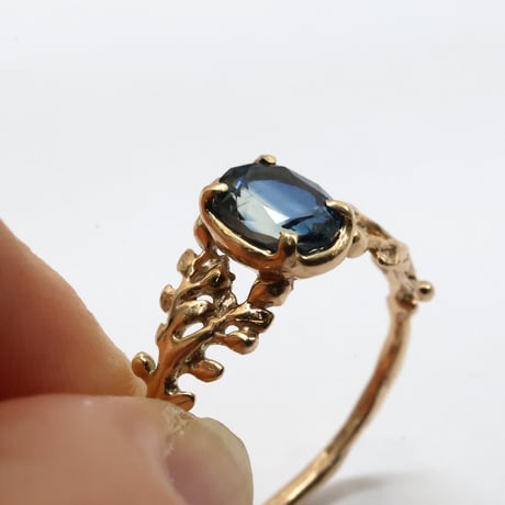 wreath ring カイヤナイト