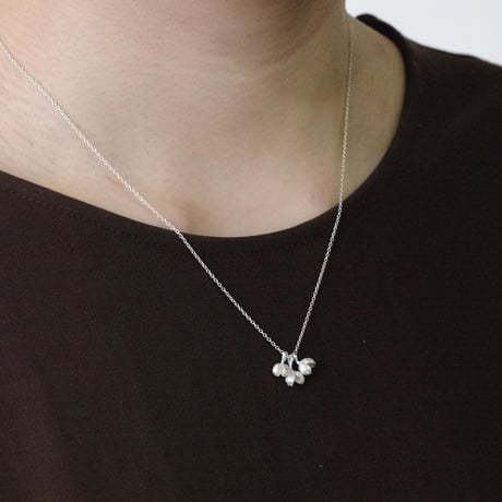 "Kasho (Sichuan pepper) necklace"  sv