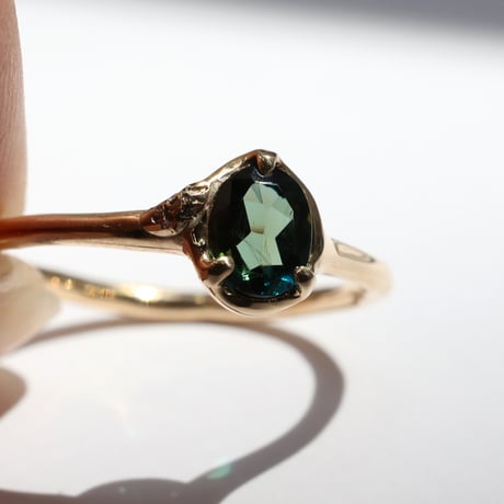 moss ring ラズライト
