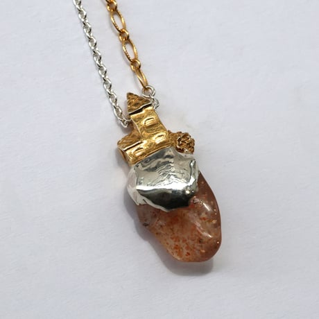 "roca necklace gold" レインボーラティスサンストーン