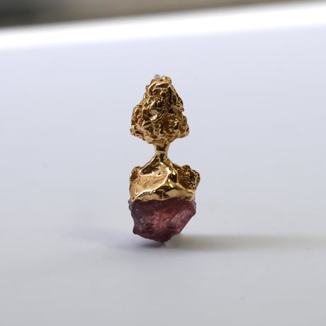 "roca pierce gold" スピネル