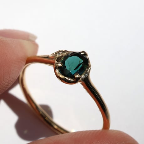 moss ring ラズライト