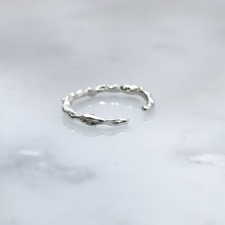 "ear cuff" クタクタ