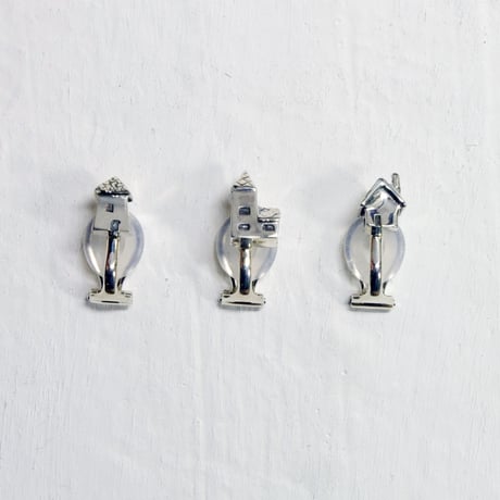 "archi earring" bk 02/04/06