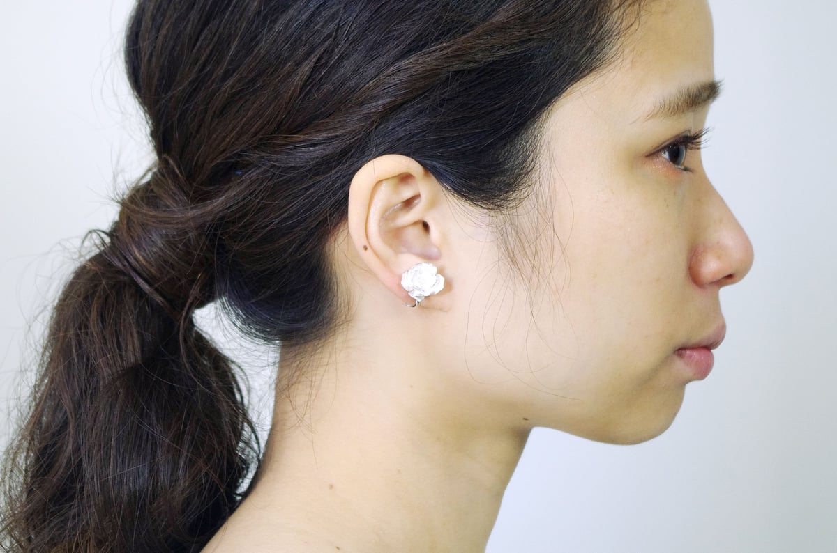 fillyjonk コスモスのピアス Fillyjonk / ドクダミピアス – Fuligo / Fuligoshed